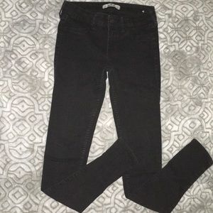 Black Hollister Skinny Jeans